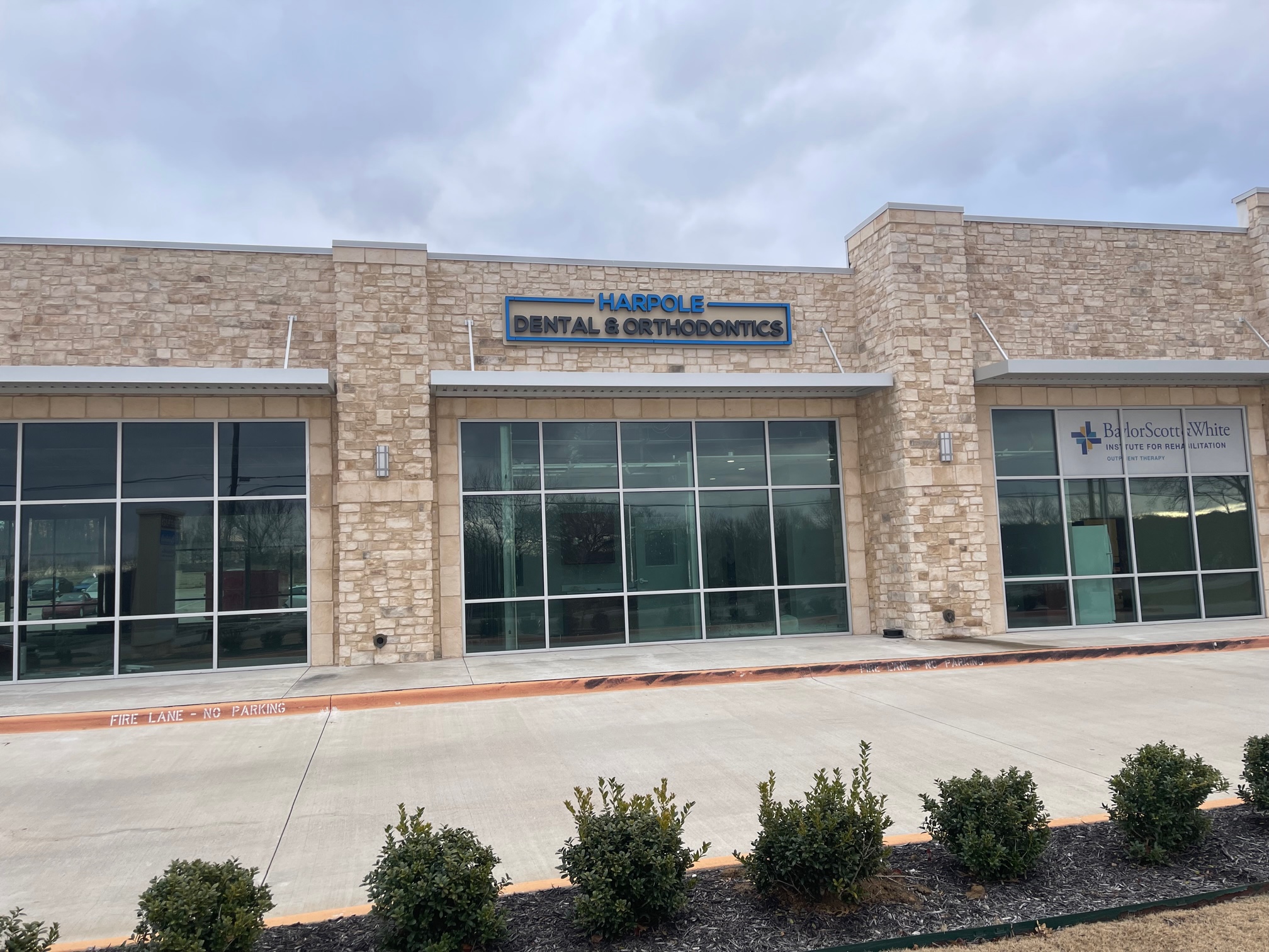 Harpole Dental & Orthodontics building exterior
